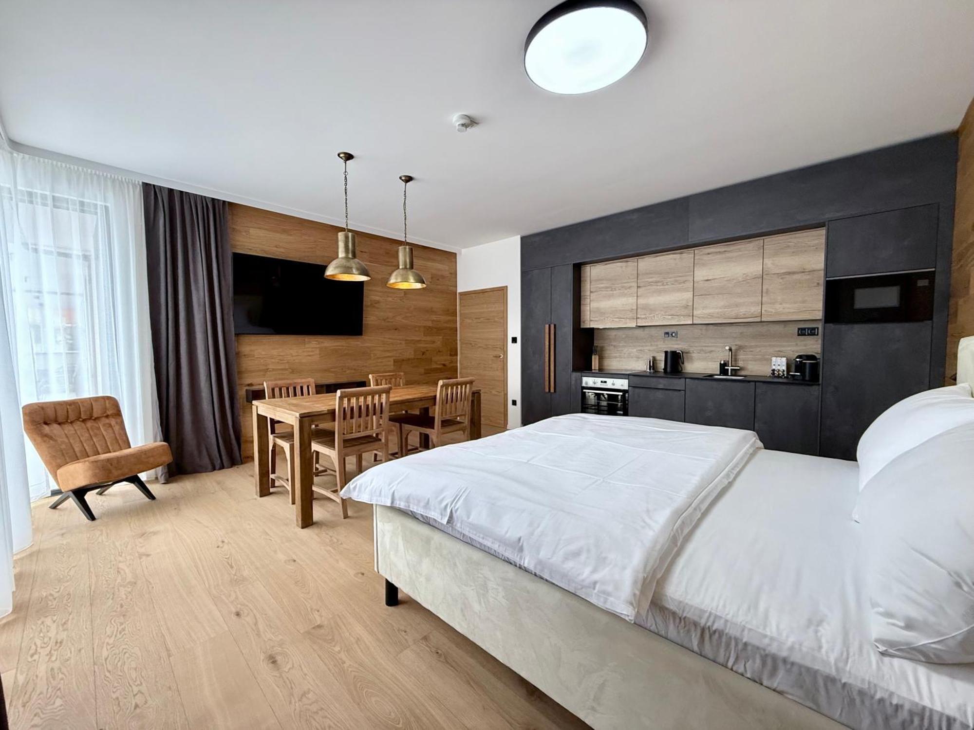 Elsa Spa Apartments ทักซ์ ห้อง รูปภาพ